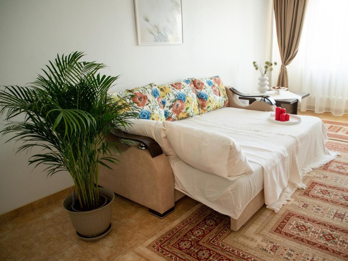 Marin Apartment Constanţa Eksteriør bilde